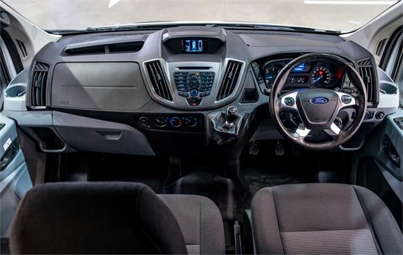 2019 Ford Transit Bus 410L