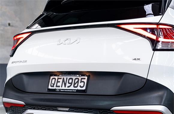 2023 Kia Sportage LX+ 2.0L 4WD