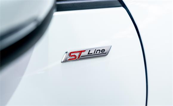 2023 Ford Escape St-Line 2.5 AWD Hybrid