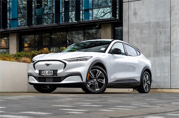 Ford Mustang Mach-E  RWD 78KWH EV 2024