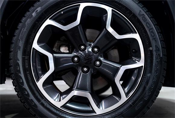 2015 Subaru XV 2.0 Symmetrical All-Wheel Drive