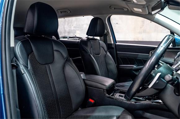 2022 Kia Sorento Deluxe 2.2L 4WD