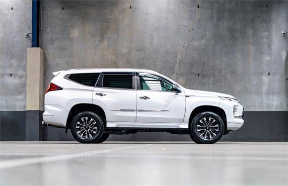 2023 Mitsubishi Pajero VRX 2.4L 4WD