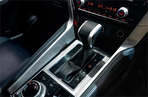 2023 Mitsubishi Pajero VRX 2.4L 4WD