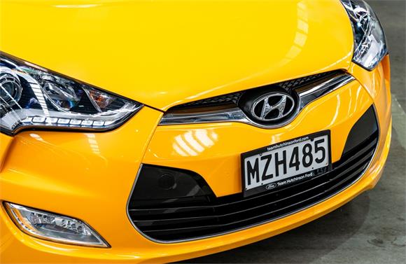 2016 Hyundai Veloster 1.6