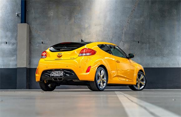 2016 Hyundai Veloster 1.6