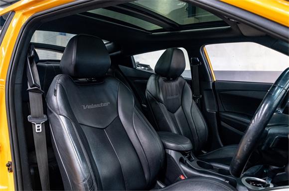 2016 Hyundai Veloster 1.6