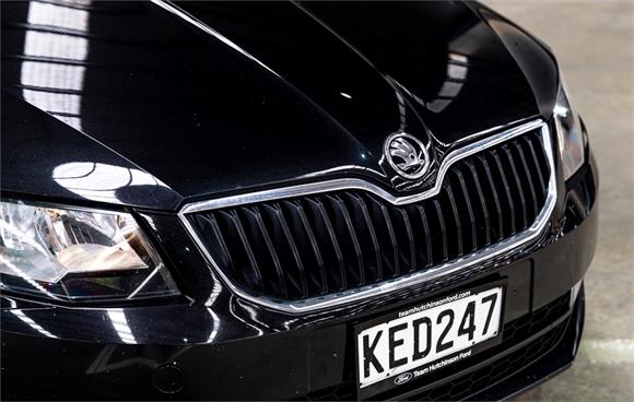 2016 Skoda Octavia TSI 110Kw 7DSG L/B 1