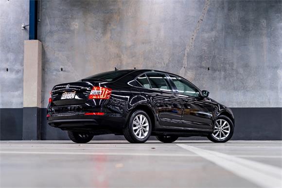 2016 Skoda Octavia TSI 110Kw 7DSG L/B 1