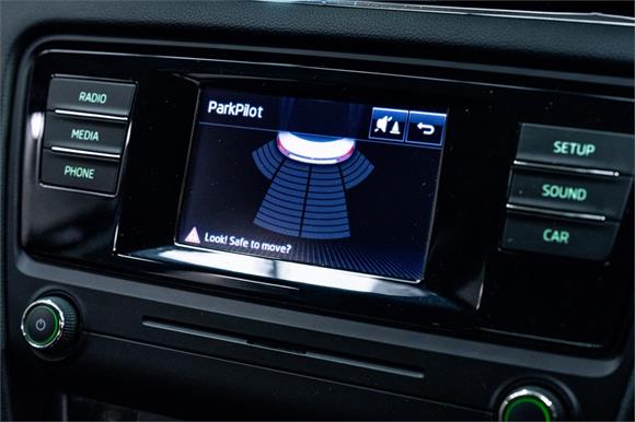 2016 Skoda Octavia TSI 110Kw 7DSG L/B 1