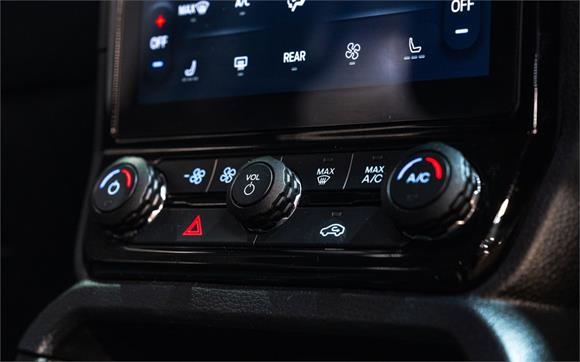 2025 Ford Everest Sport 2.0D/4Wd/10At