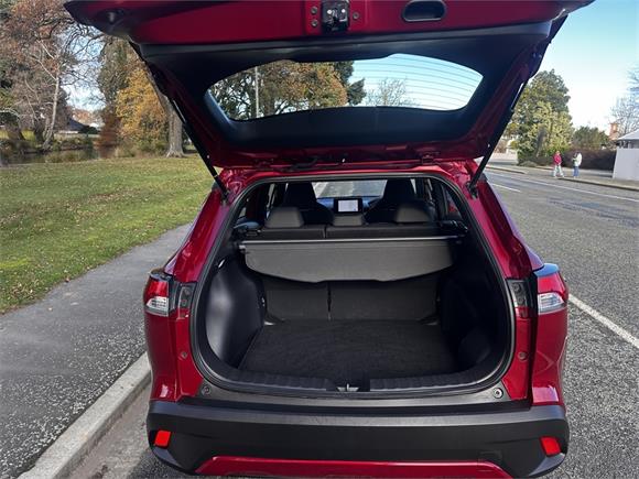 2023 Toyota Corolla Cross GX 2.0P HEV ECVT FWD SUV/5D/5S (MKGF-NM1)