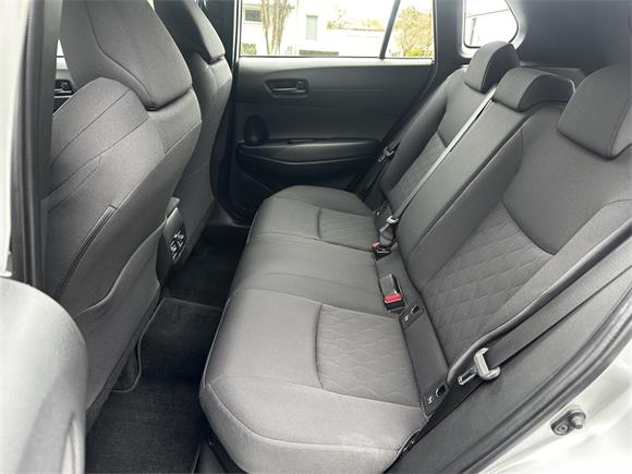 2024 Toyota Corolla Cross GX 2.0P HEV ECVT FWD SUV/5D/5S (MXGF-NM1)