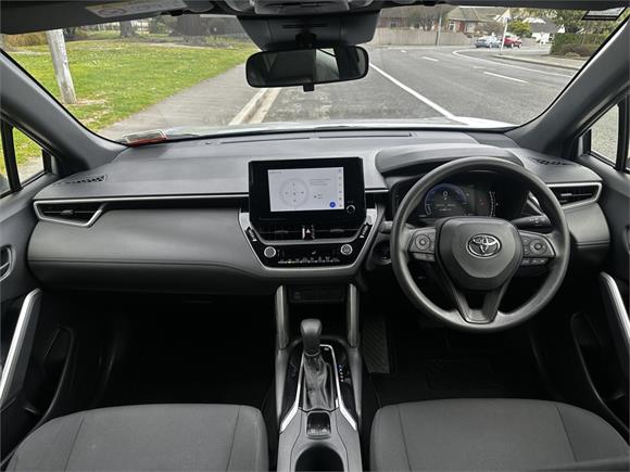 2024 Toyota Corolla Cross GX 2.0P HEV ECVT FWD SUV/5D/5S (MXGF-NM1)