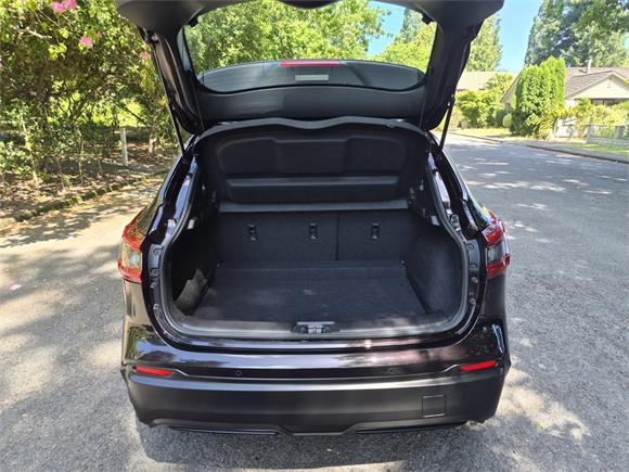 2020 Nissan Qashqai ST 2.0P/CVT