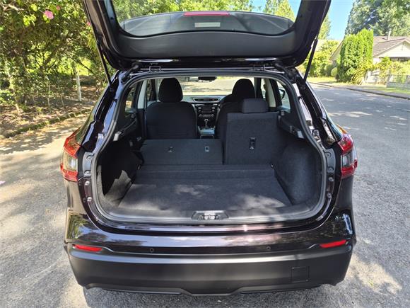 2020 Nissan Qashqai ST 2.0P/CVT