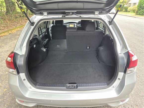 2020 Toyota Corolla 1.5 Hybrid Wagon CVT 2WD (NKE165G-AWXNB-1)