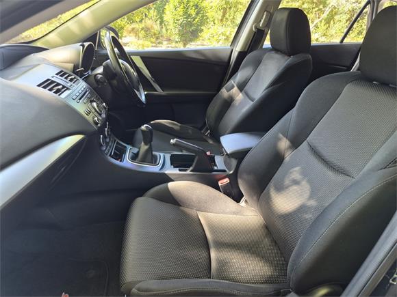 2012 Mazda 3 Hatch SP25 2.5 6MT