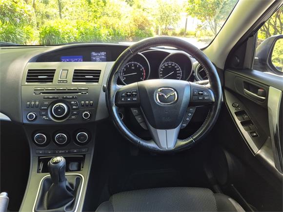 2012 Mazda 3 Hatch SP25 2.5 6MT