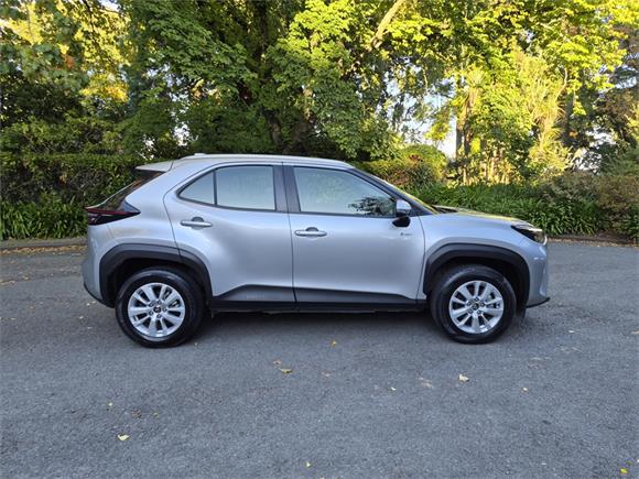 2024 Toyota Yaris Cross Cross GX 1.5P HV ECVT FWD SUV/5D/5S (MXJGA-NM1)