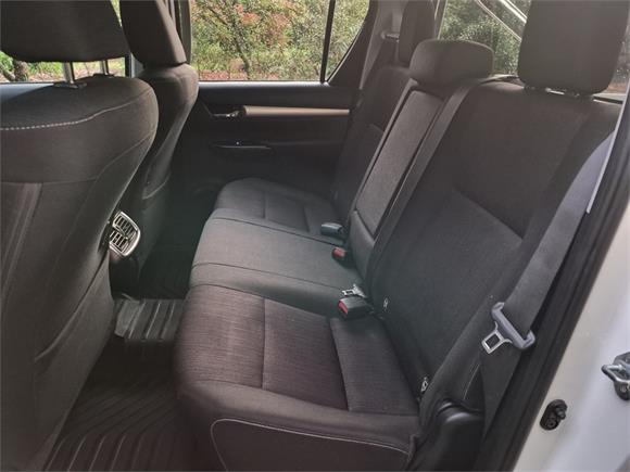 2021 Toyota Hilux SR5 2.8DT 6AT 4WD DCW/4D/5S (JFDTS-NM1)