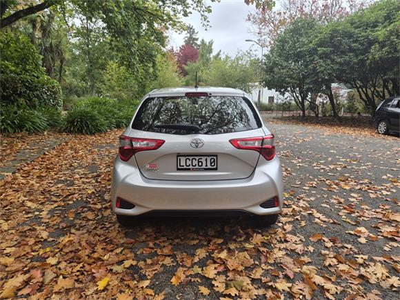 2017 Toyota Yaris GX 1.3P 4AT FWD9YSAG-NM1)