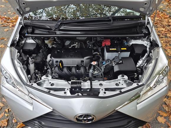2017 Toyota Yaris GX 1.3P 4AT FWD9YSAG-NM1)