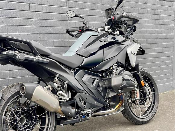 New BMW R1300GS