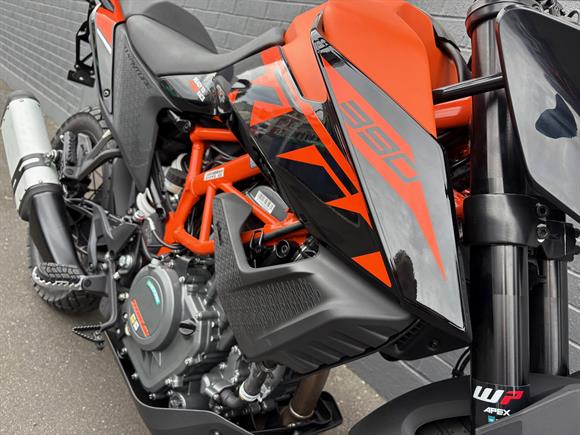 New KTM 390 SPOKED WHEEL