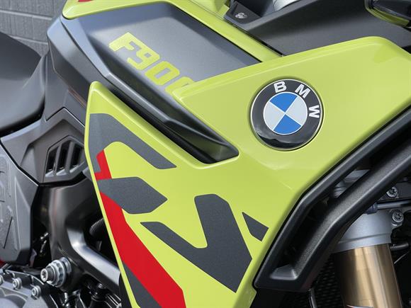 New BMW F900GS
