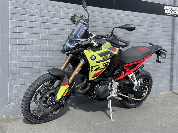 New BMW F900GS