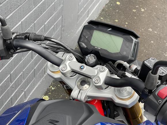 New BMW G310R