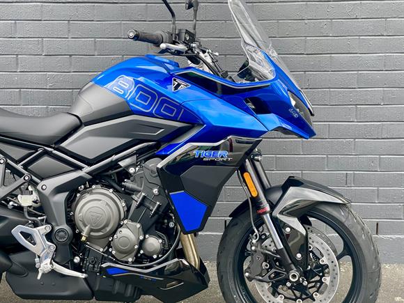 New Triumph Tiger Sport 800