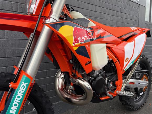 New KTM 300 EXC CHAMPION EDITION