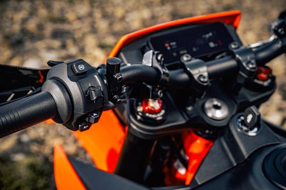 New KTM 390 Enduro R