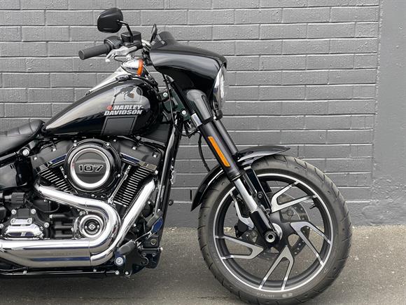 2022 Harley-Davidson FLSB Sport Glide
