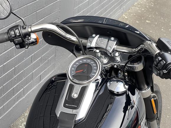 2022 Harley-Davidson FLSB Sport Glide