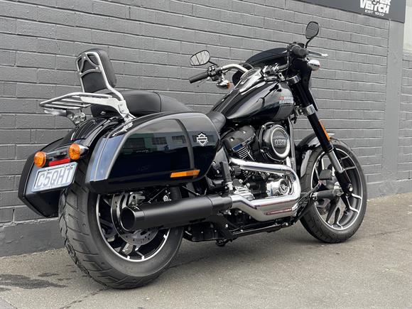 2022 Harley-Davidson FLSB Sport Glide