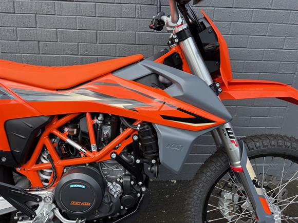New KTM 690 Enduro R
