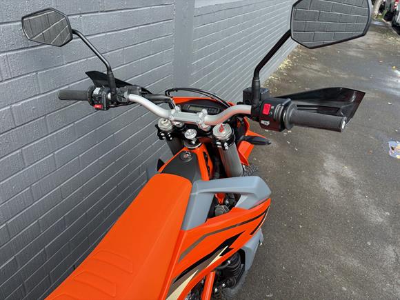 New KTM 690 Enduro R