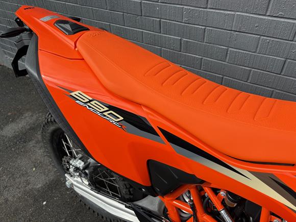 New KTM 690 Enduro R