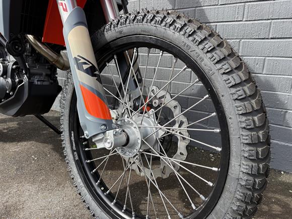 New KTM 690 Enduro R
