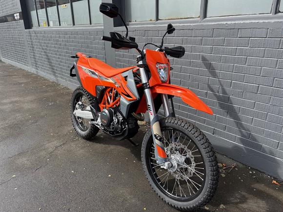 New KTM 690 Enduro R
