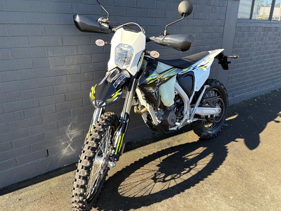 New Triumph TF 250-E