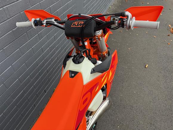 New KTM 300 EXC 6 Days