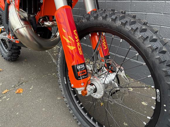 New KTM 300 EXC 6 Days