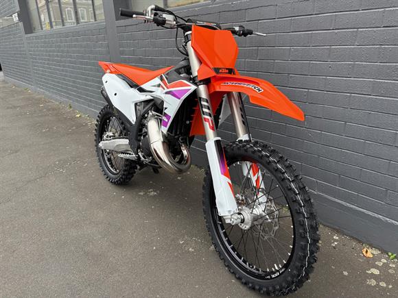 New KTM 125 SX