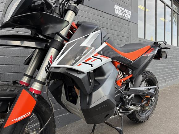 2019 KTM 790 Adventure R