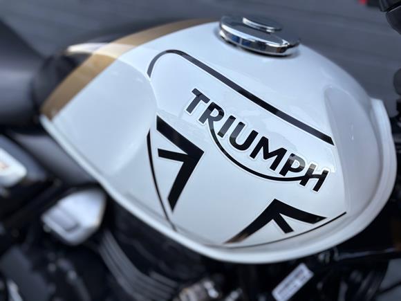 New Triumph Speed 400