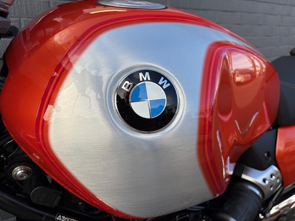 New BMW R12S